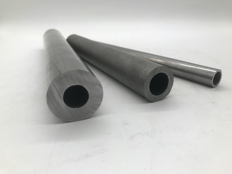 非标小口径无缝钢管采购：为何“货比三家”是降本增效的核心？